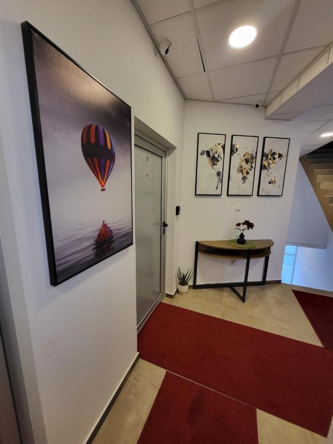 Sky Lux Apartmani Surčin 외부 사진