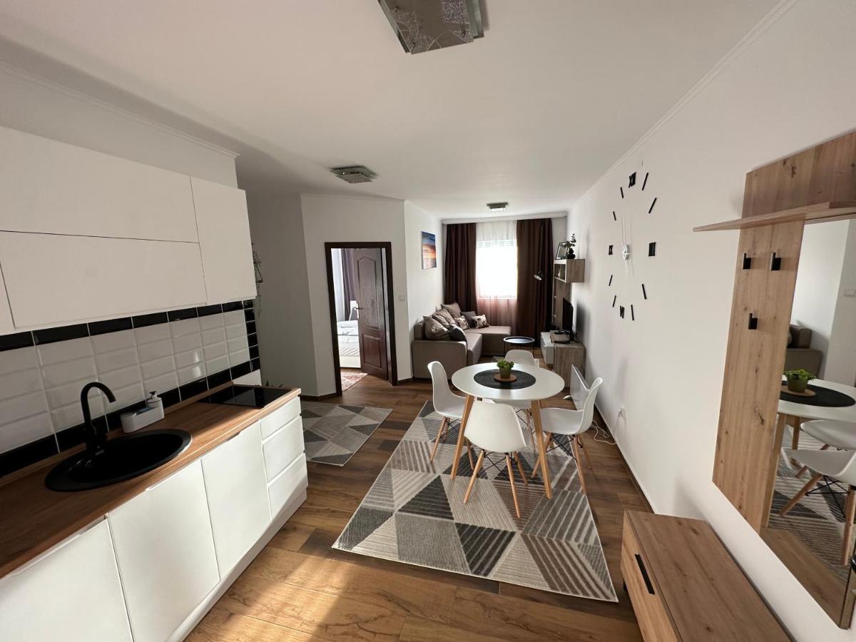 Sky Lux Apartmani Surčin 외부 사진