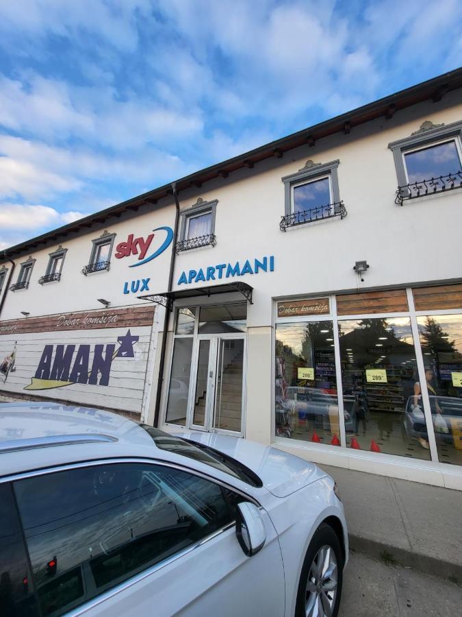 Sky Lux Apartmani Surčin 외부 사진